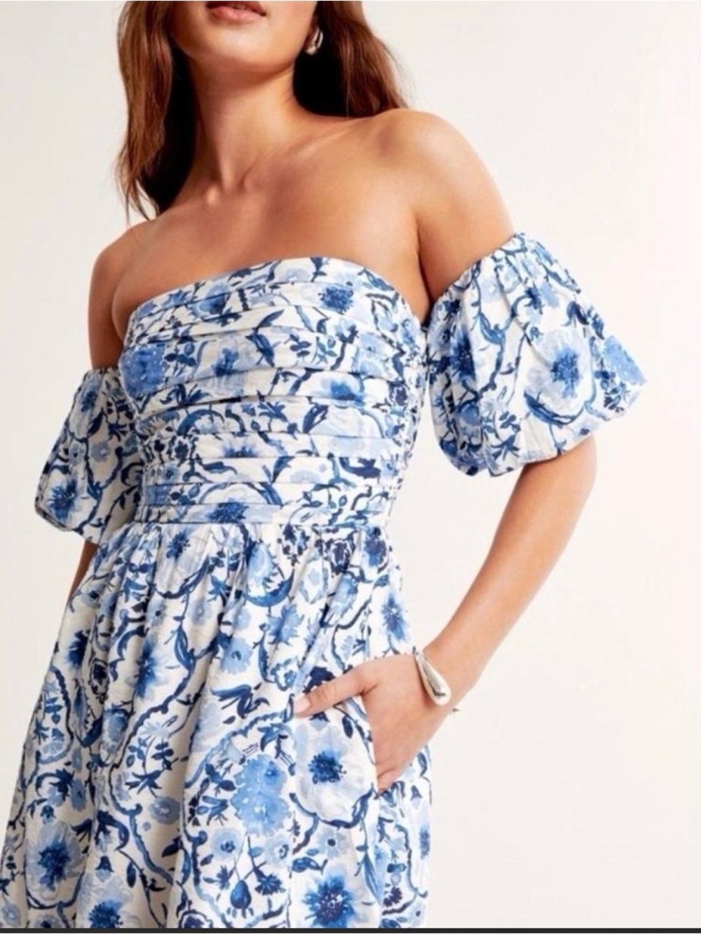 Abercrombie & Fitch Blue and White Floral Off-Shoulder Dress